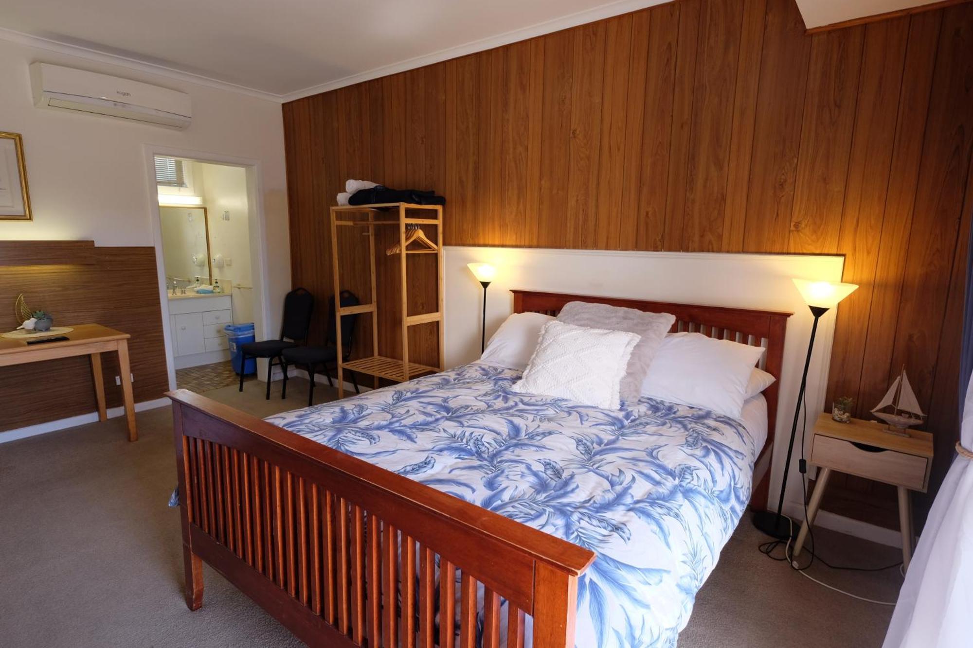 Bamboo Motor Inn Lakes Entrance Exterior foto