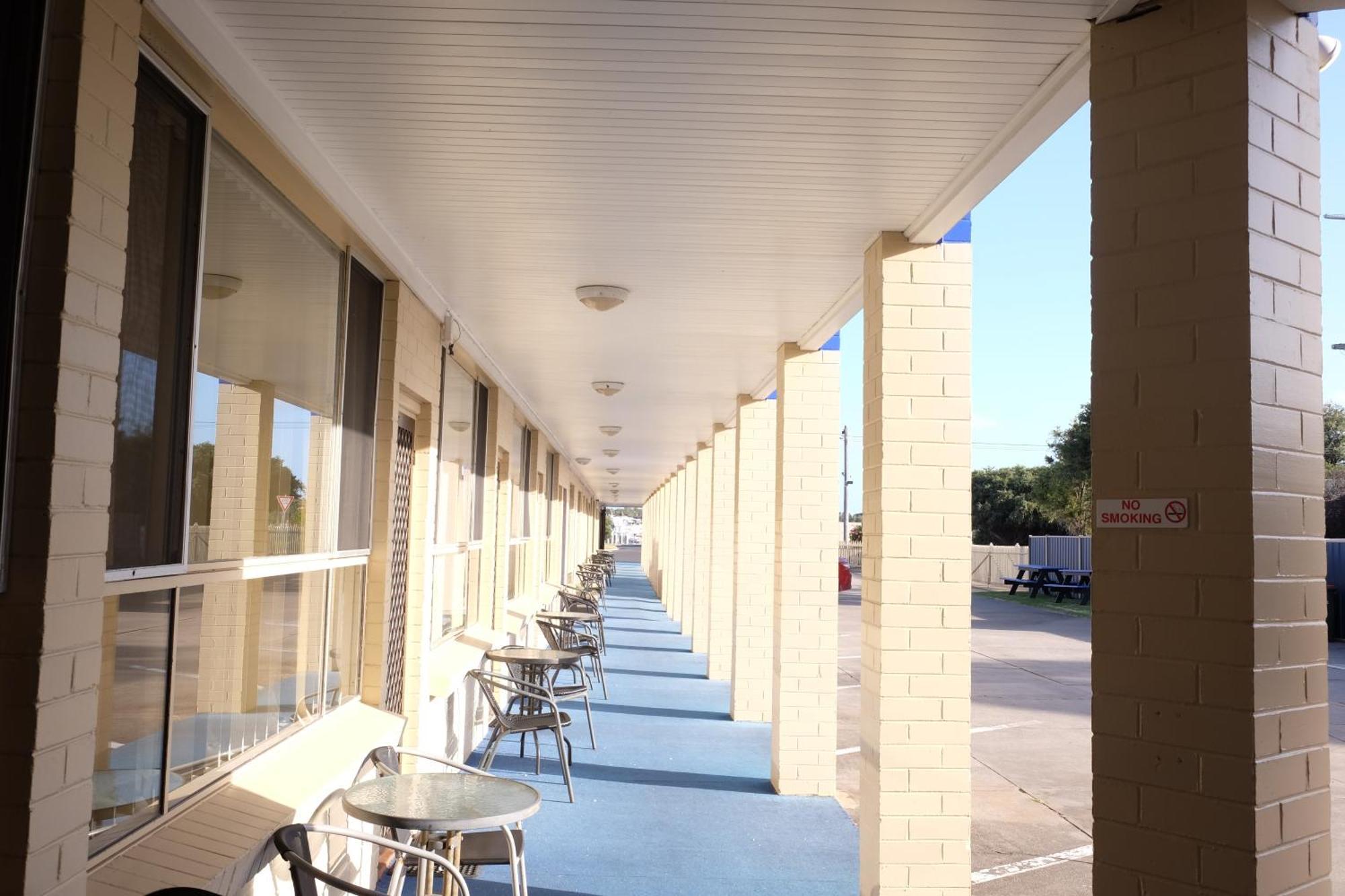 Bamboo Motor Inn Lakes Entrance Exterior foto