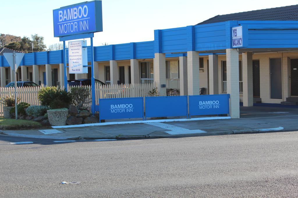Bamboo Motor Inn Lakes Entrance Exterior foto