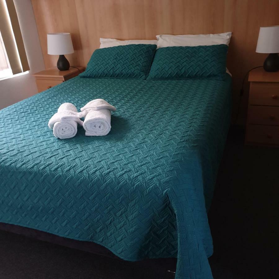 Bamboo Motor Inn Lakes Entrance Exterior foto